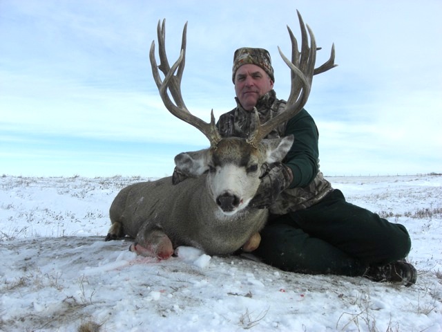 Photo of Larry Eliason's Trophy Mule Deer