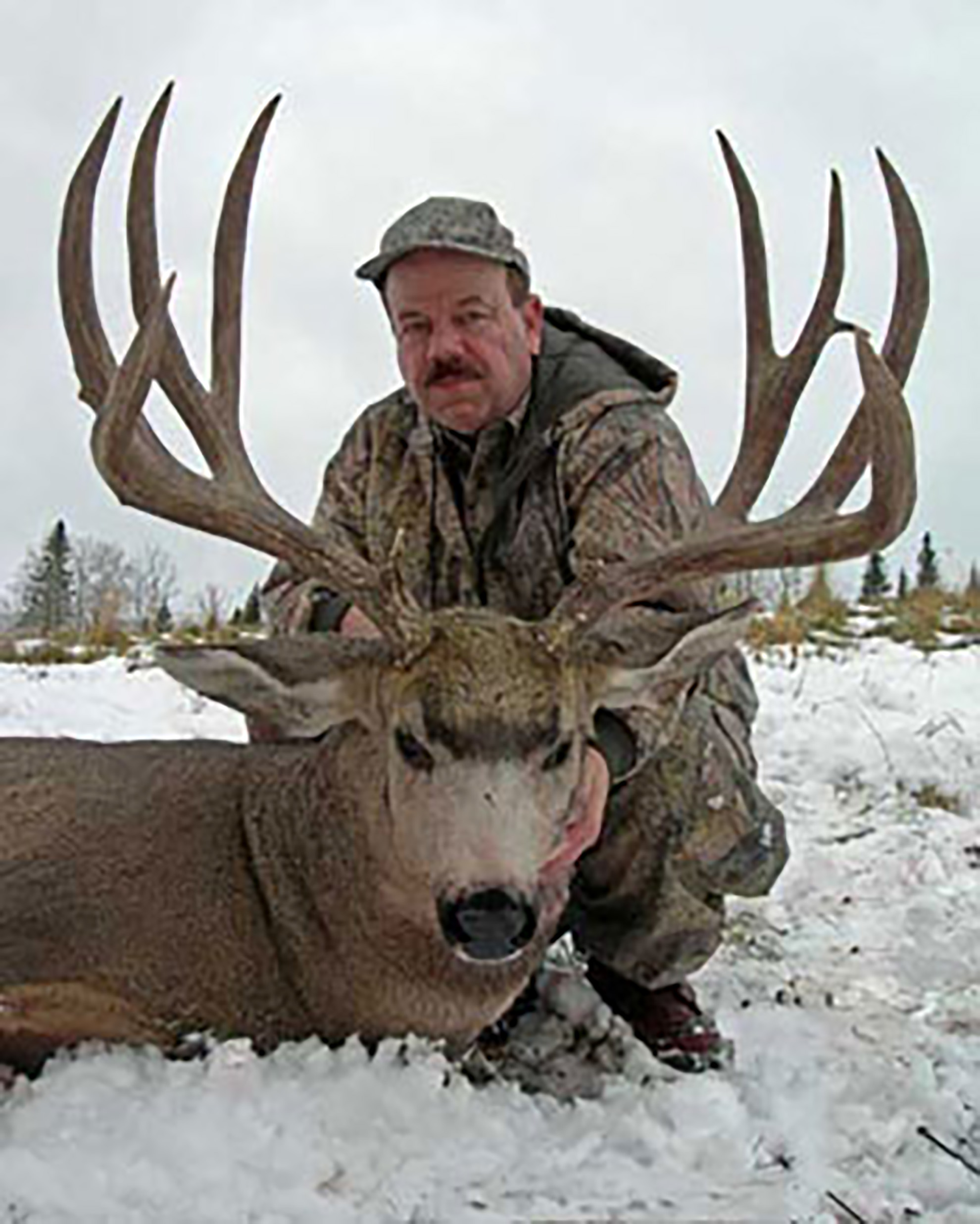 trophy mule deer hunt