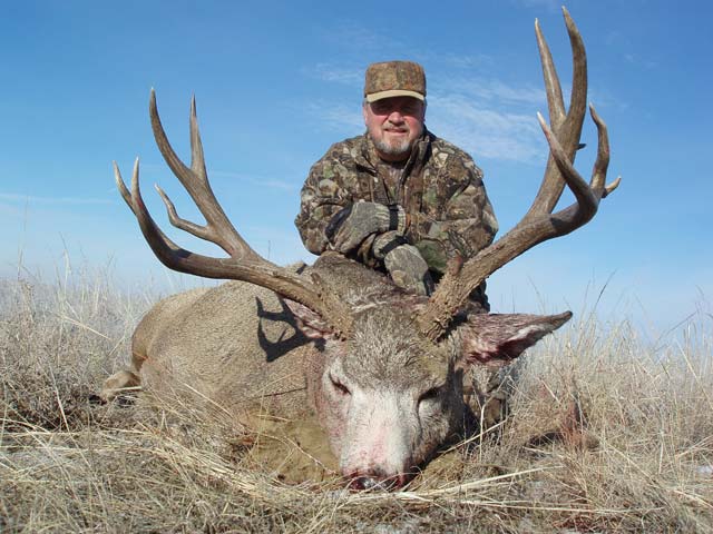 Trophy Mule Deer Hunt