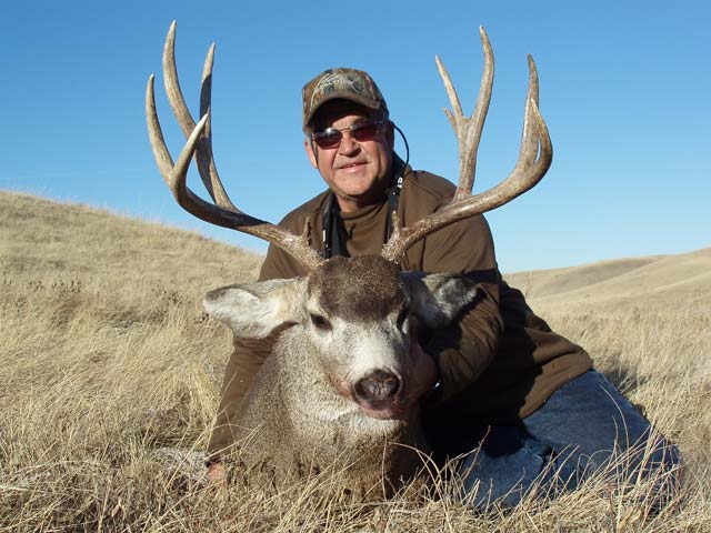 Trophy Mule Deer Hunt