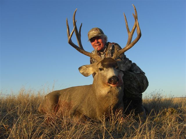 Trophy Mule Deer Hunt