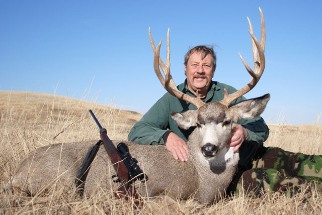 Trophy Mule Deer Hunt