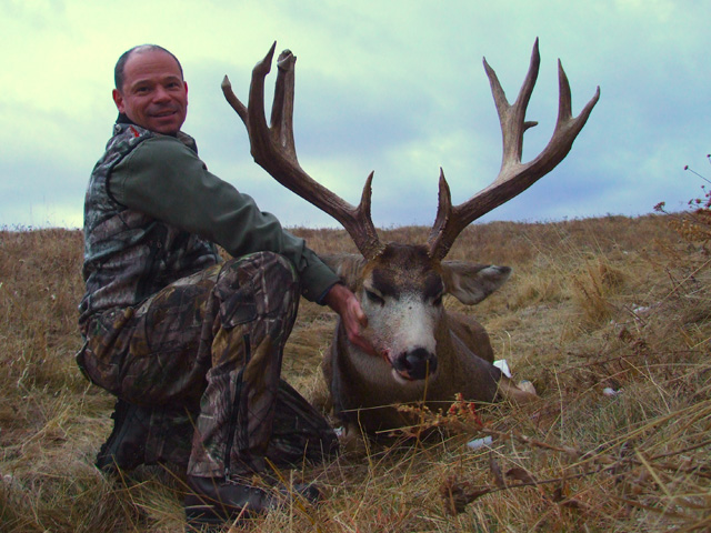 Trophy Mule Deer Hunt