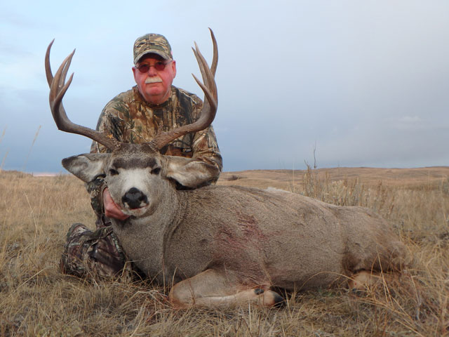 Trophy Mule Deer Hunt