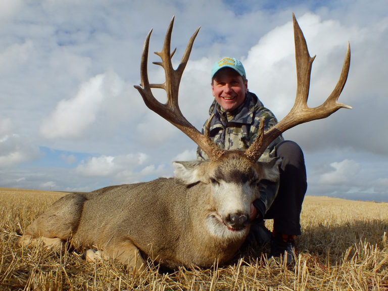 Trophy Mule Deer Hunt