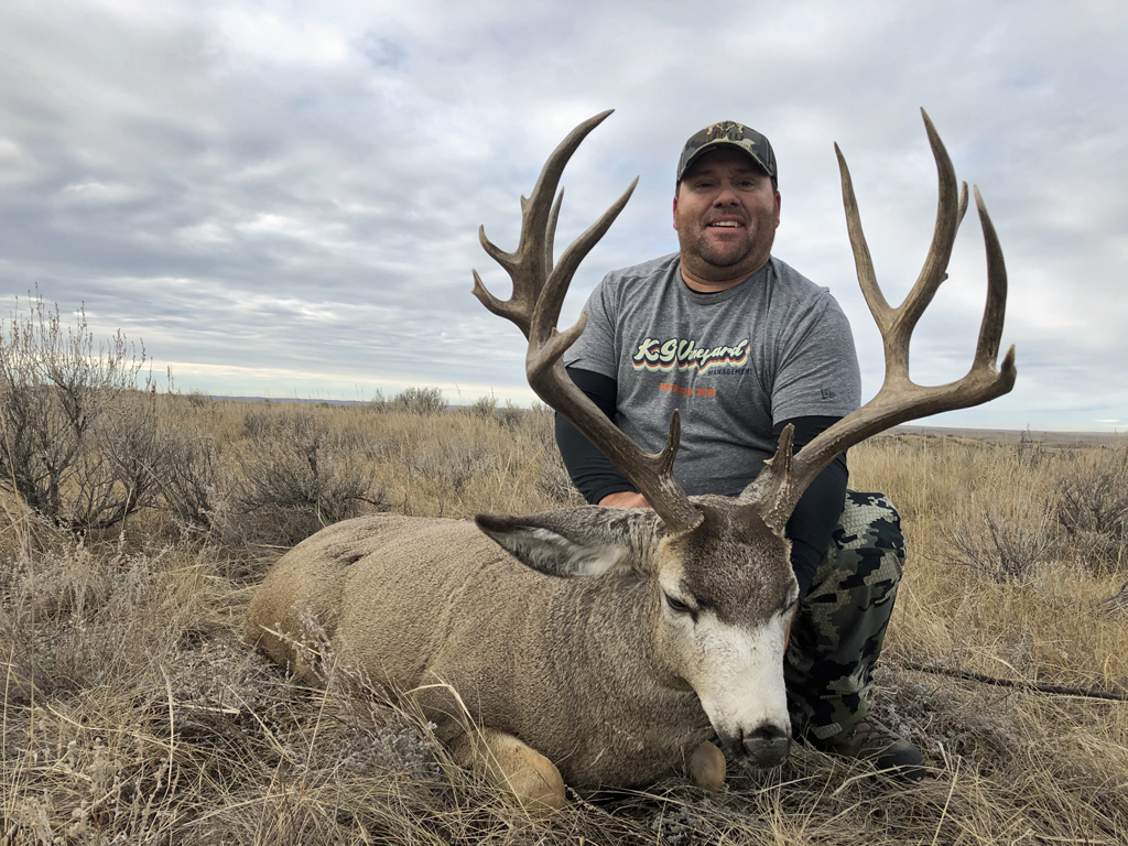 Trophy Mule Deer Hunt